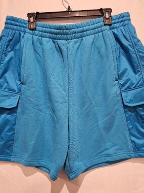 Adidas x Ivy Park Unisex Blue Cargo Shorts Size XL Streetwear